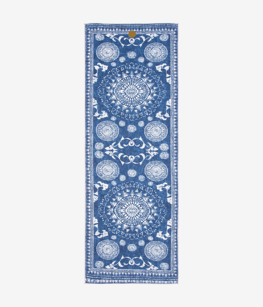 Manduka Yogitoes Gleitfreies Yoga Handtuch - Gejia (1)