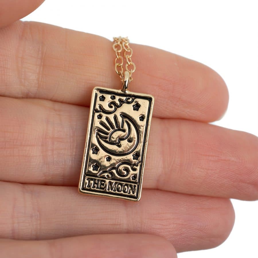 Amulett goldfarbig der Mond